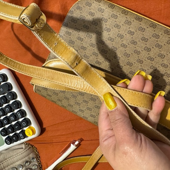 Gucci Patterned Tan and Yellow Women's Bag - Picture 11 of 13